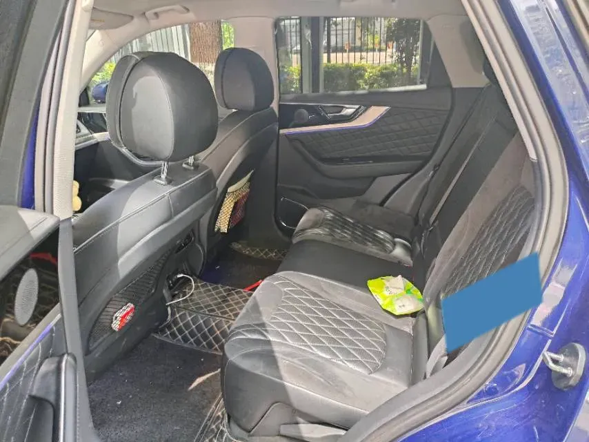 2019 HongQi HS5 2.0T 224HP L4 6AT,autocango,china used car exporter,china ev exporter,chinese used car exporter,chinese used ev exporter