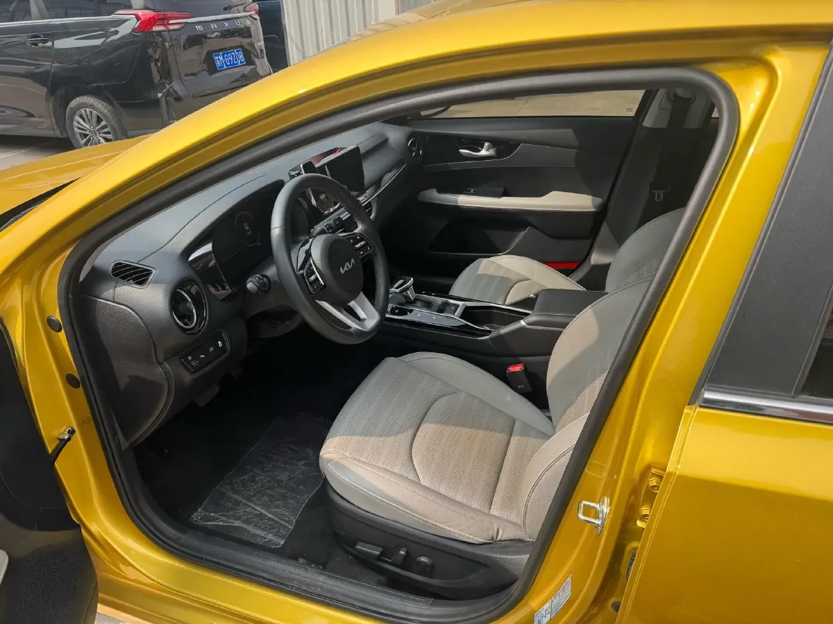 2023 Kia K3 1.5L 115HP L4 CVT,autocango,china used car exporter,china ev exporter,chinese used car exporter,chinese used ev exporter