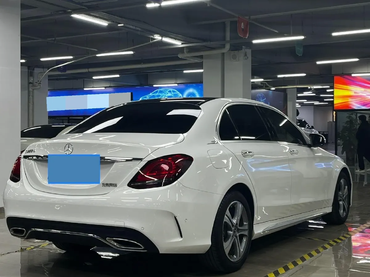 2020 Mercedes-Benz C Class 1.5T 184HP L4 9AT,autocango,china used car exporter,china ev exporter,chinese used car exporter,chinese used ev exporter