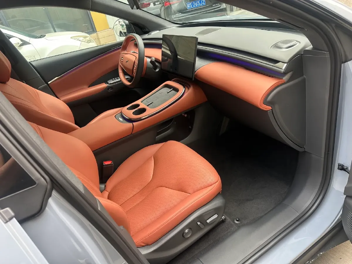 2025 Xpeng G7 BEV,autocango,china used car exporter,china ev exporter,chinese used car exporter,chinese used ev exporter