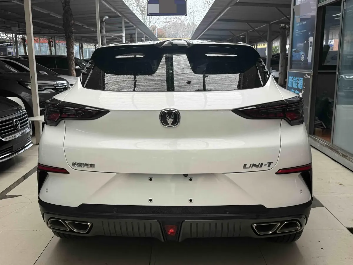 2022 ChangAn UNI-T 1.5T 188HP L4 7DCT,autocango,china used car exporter,china ev exporter,chinese used car exporter,chinese used ev exporter