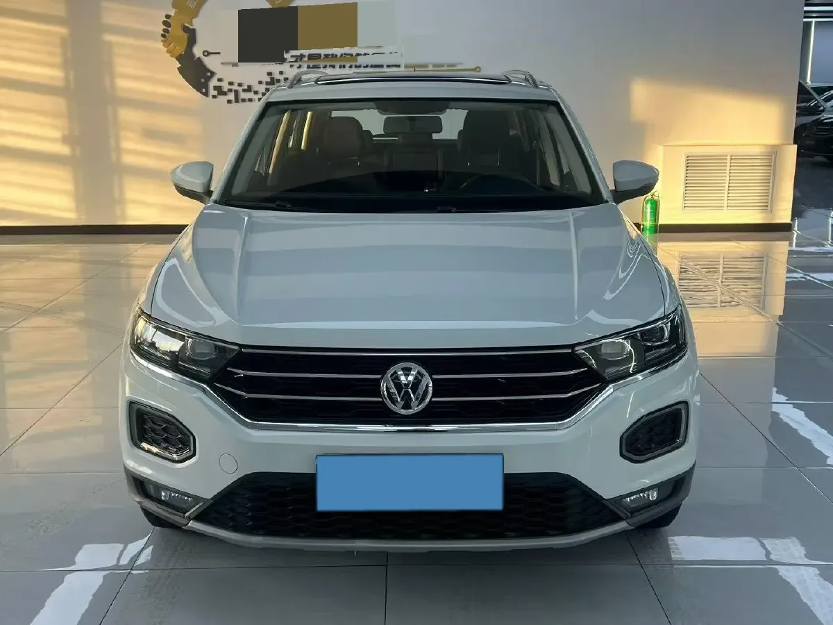 2020 Volkswagen T-Roc 1.4T 131HP L4 7DCT,autocango,china used car exporter,china ev exporter,chinese used car exporter,chinese used ev exporter