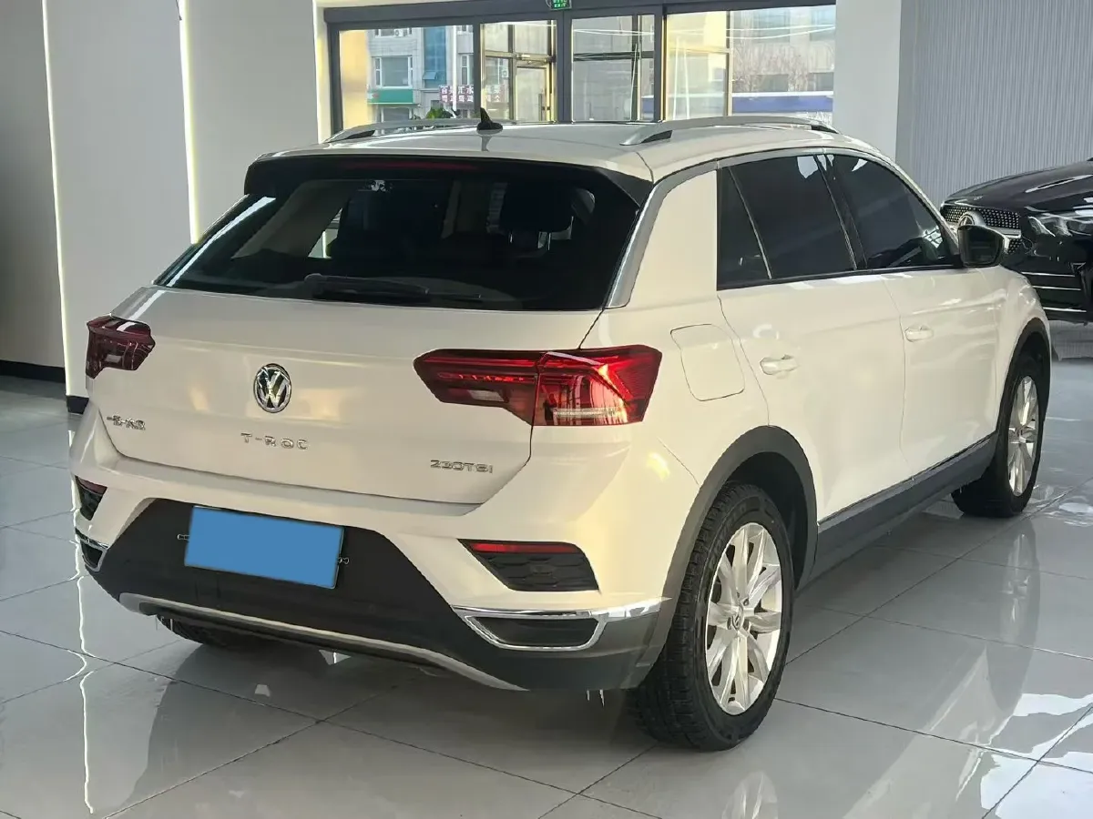 2020 Volkswagen T-Roc 1.4T 131HP L4 7DCT,autocango,china used car exporter,china ev exporter,chinese used car exporter,chinese used ev exporter