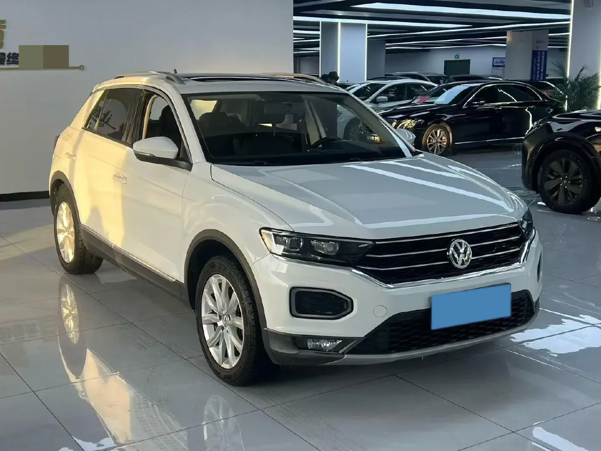 2020 Volkswagen T-Roc 1.4T 131HP L4 7DCT,autocango,china used car exporter,china ev exporter,chinese used car exporter,chinese used ev exporter