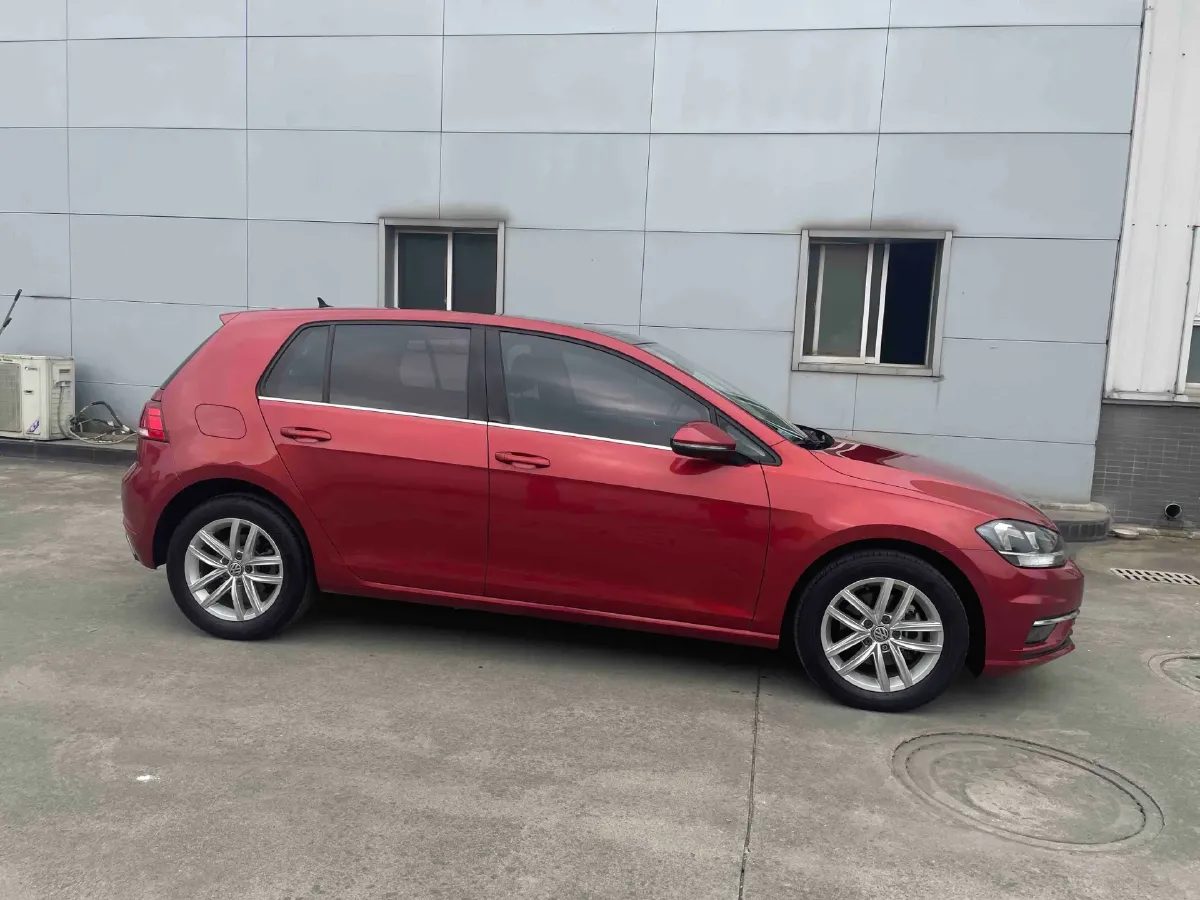 2019 Brilliance Auto V7 1.8T 231HP L4 7DCT,autocango,china used car exporter,china ev exporter,chinese used car exporter,chinese used ev exporter