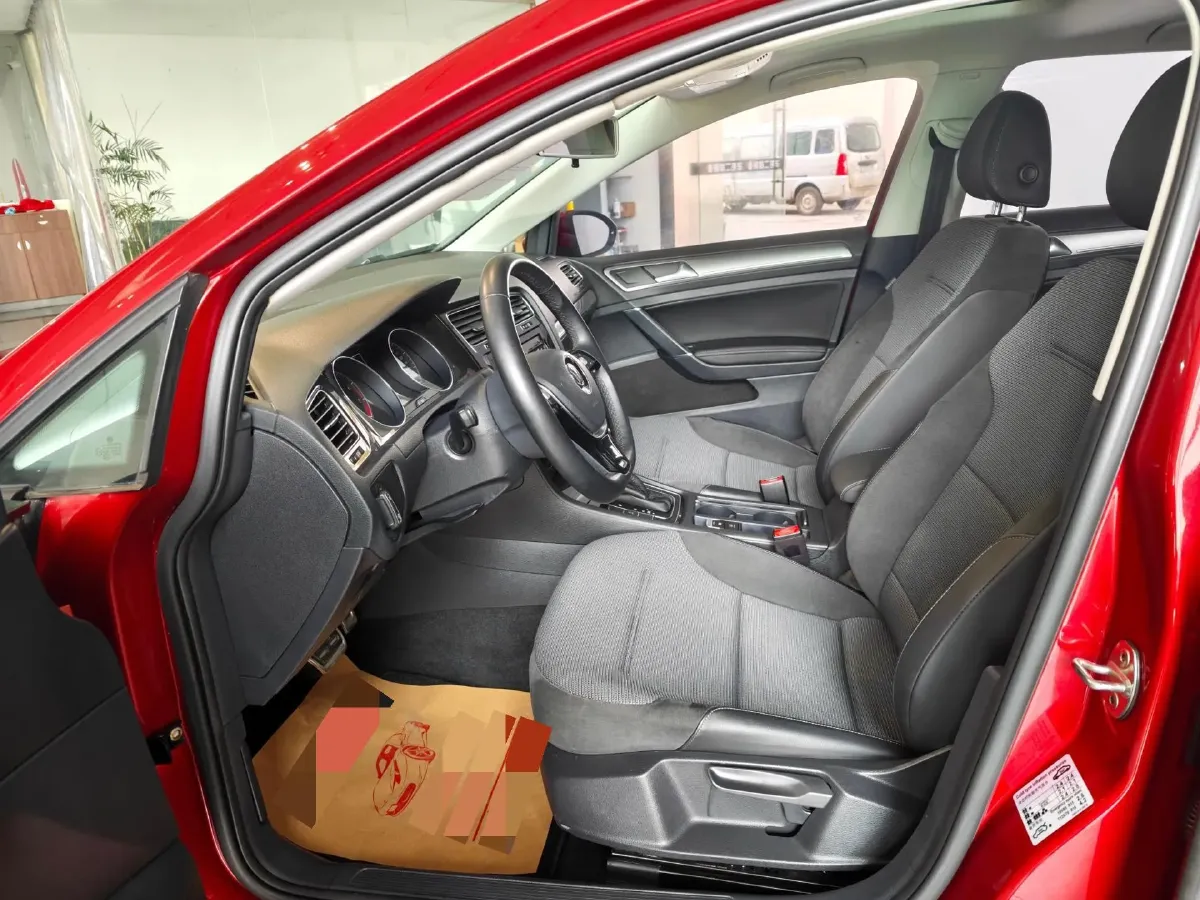 2019 Brilliance Auto V7 1.8T 231HP L4 7DCT,autocango,china used car exporter,china ev exporter,chinese used car exporter,chinese used ev exporter