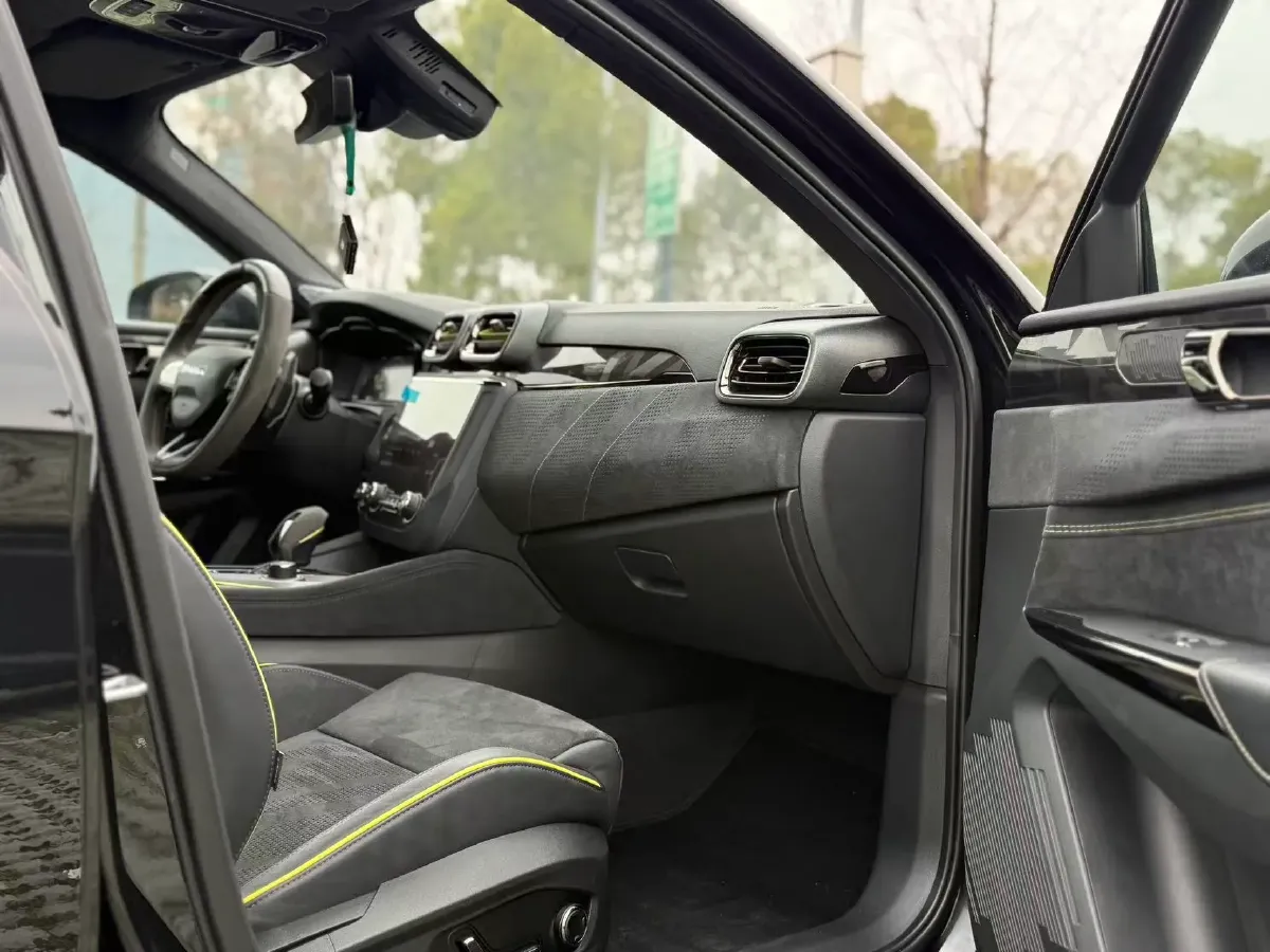 2022 LYNK&CO 03 2.0T 254HP L4 8AT,autocango,china used car exporter,china ev exporter,chinese used car exporter,chinese used ev exporter