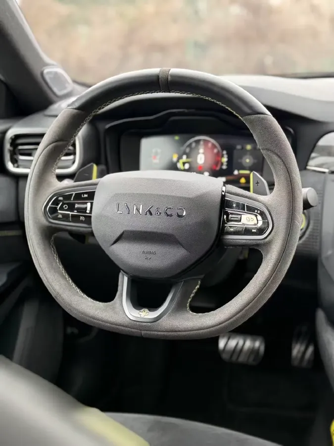 2022 LYNK&CO 03 2.0T 254HP L4 8AT,autocango,china used car exporter,china ev exporter,chinese used car exporter,chinese used ev exporter