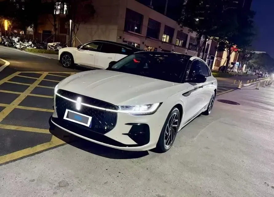 2022 Lincoln Z 2.0T 246HP L4 8AT,autocango,china used car exporter,china ev exporter,chinese used car exporter,chinese used ev exporter