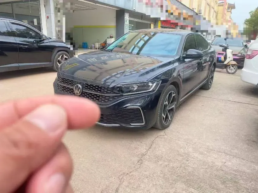 2023 Volkswagen Passat 2.0T 186HP L4 7DCT,autocango,china used car exporter,china ev exporter,chinese used car exporter,chinese used ev exporter