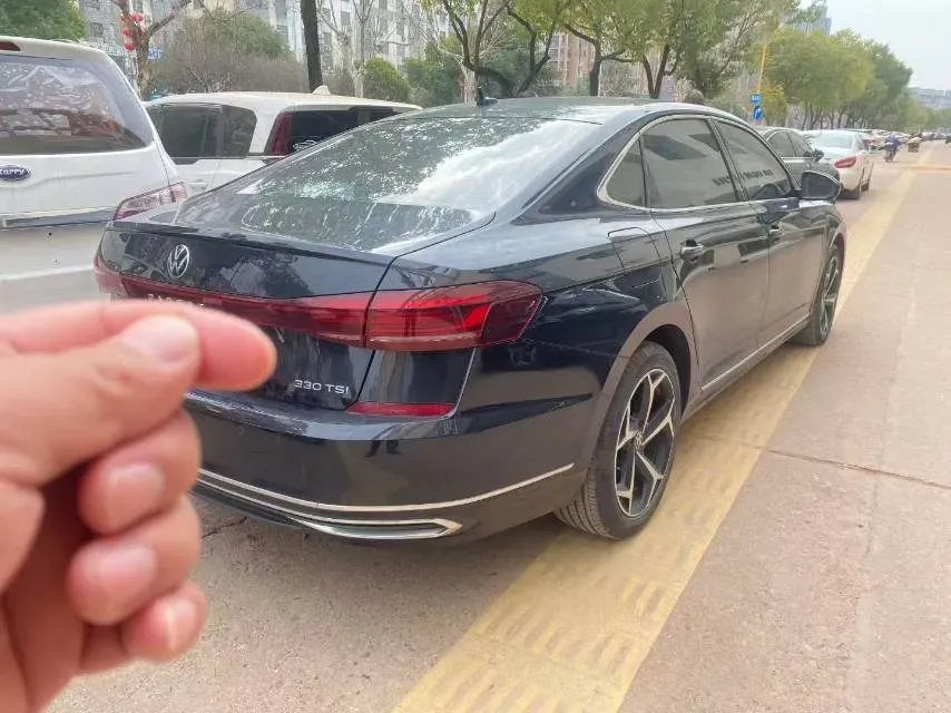 2023 Volkswagen Passat 2.0T 186HP L4 7DCT,autocango,china used car exporter,china ev exporter,chinese used car exporter,chinese used ev exporter