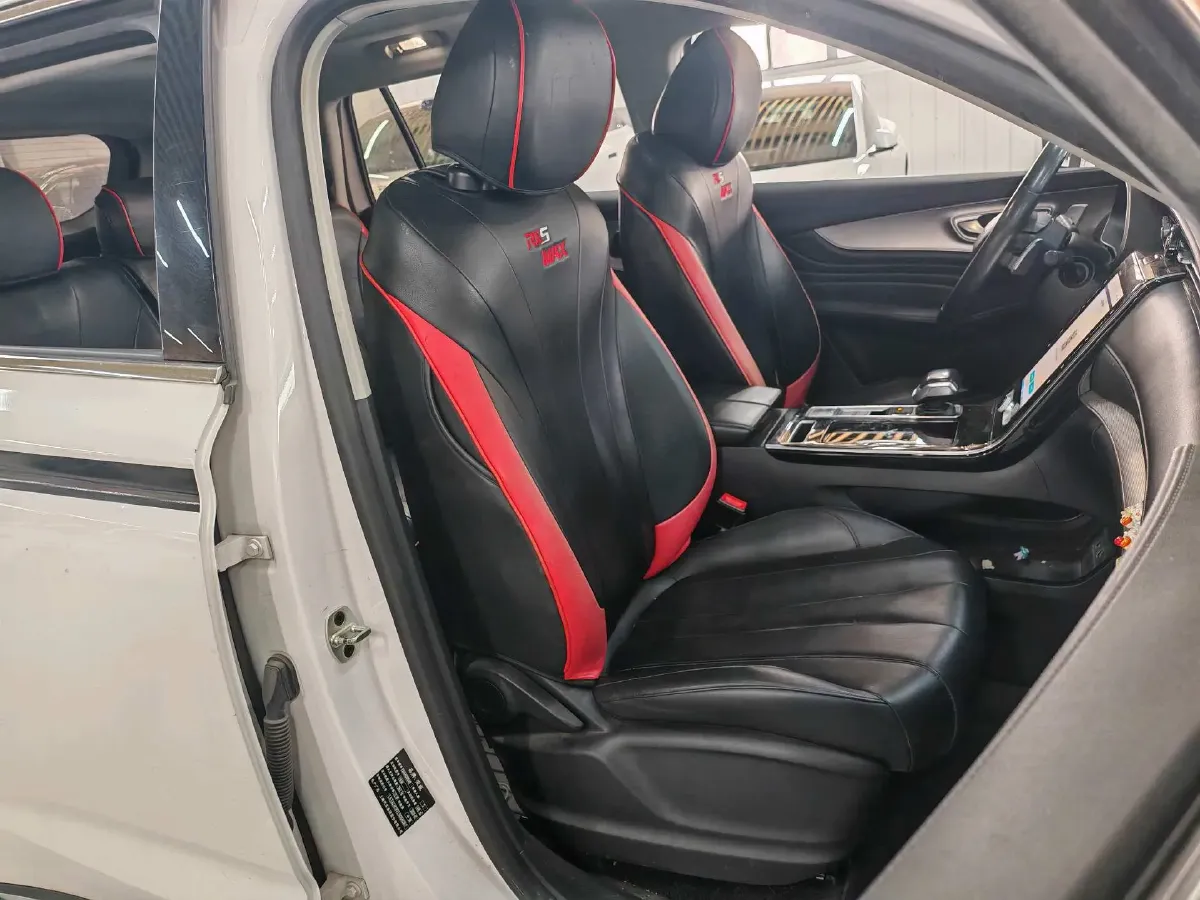 2019 Roewe RX5 MAX 1.5T 173HP L4 6AT,autocango,china used car exporter,china ev exporter,chinese used car exporter,chinese used ev exporter