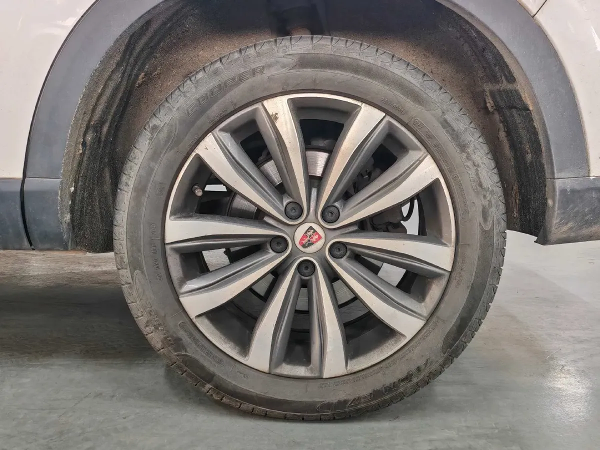 2019 Roewe RX5 MAX 1.5T 173HP L4 6AT,autocango,china used car exporter,china ev exporter,chinese used car exporter,chinese used ev exporter