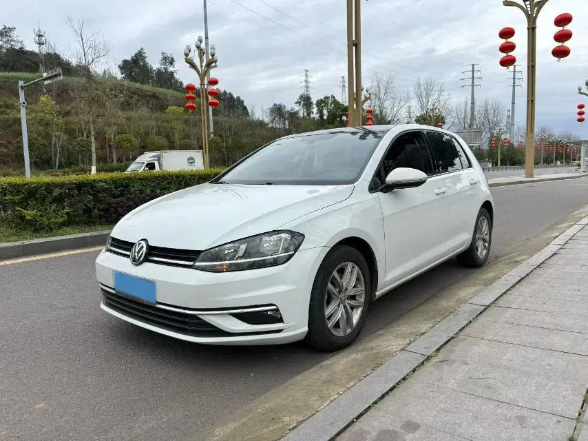 2019 Brilliance Auto V7 1.8T 231HP L4 7DCT,autocango,china used car exporter,china ev exporter,chinese used car exporter,chinese used ev exporter