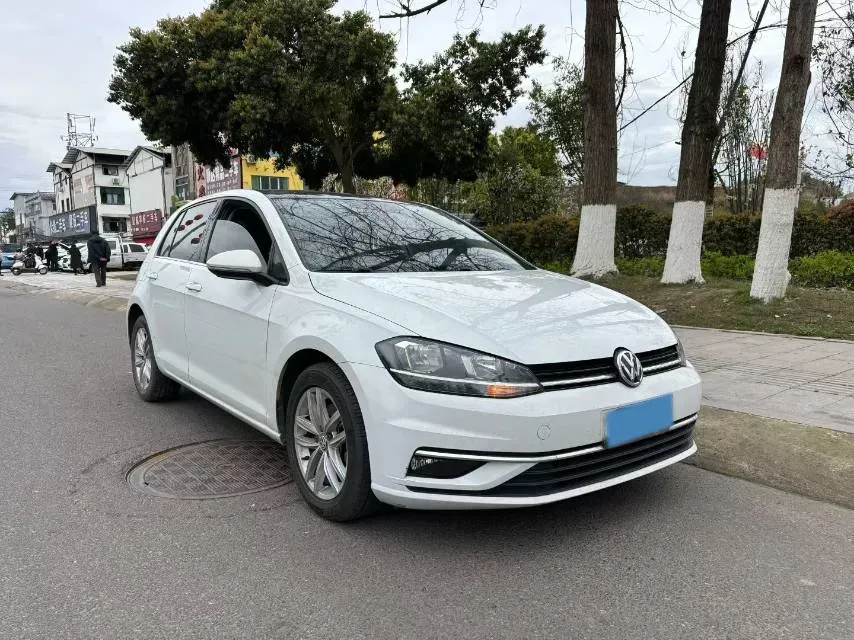 2019 Brilliance Auto V7 1.8T 231HP L4 7DCT,autocango,china used car exporter,china ev exporter,chinese used car exporter,chinese used ev exporter