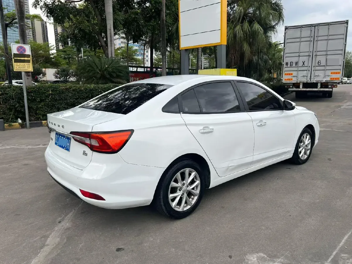 2019 Roewe i5 1.5L 120HP L4 CVT,autocango,china used car exporter,china ev exporter,chinese used car exporter,chinese used ev exporter