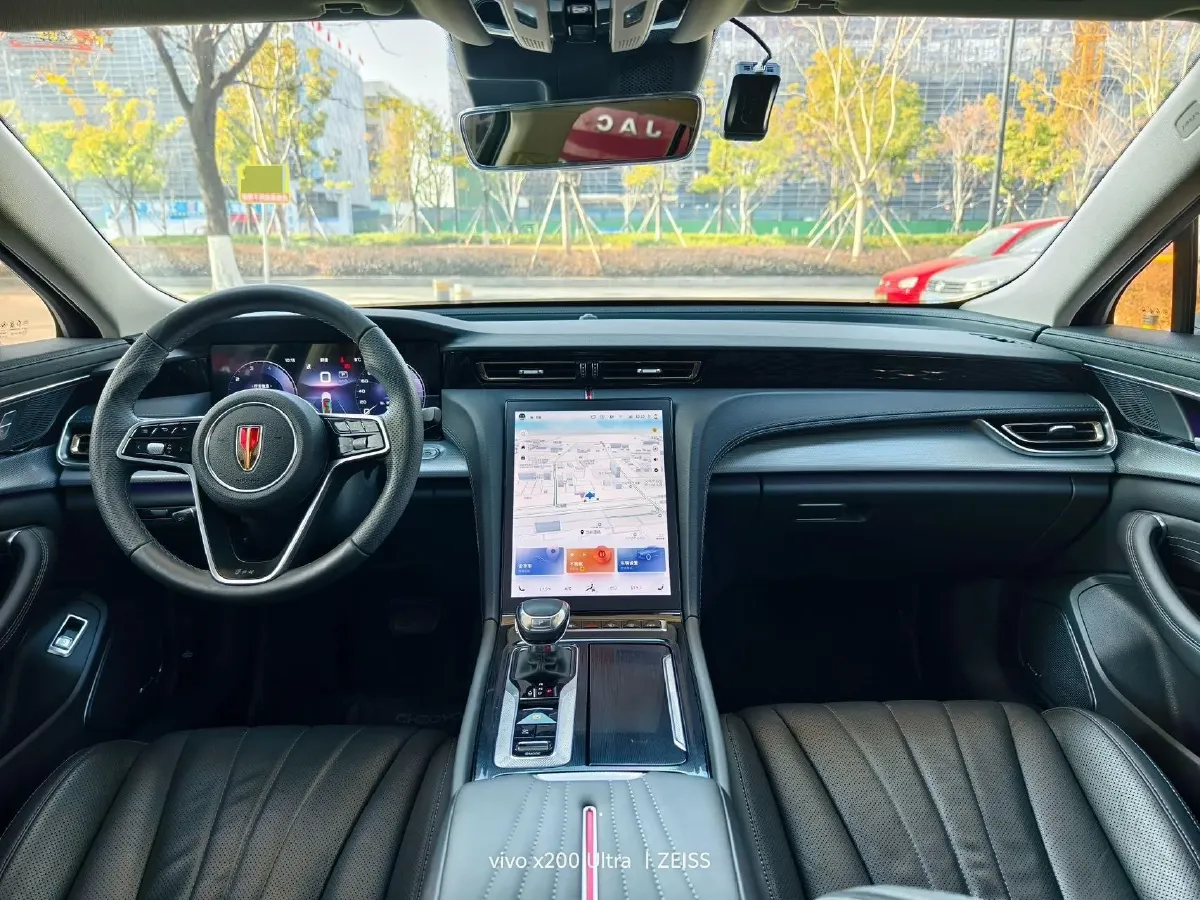 2023 HongQi H5 2.0T 224HP L4 8AT,autocango,china used car exporter,china ev exporter,chinese used car exporter,chinese used ev exporter