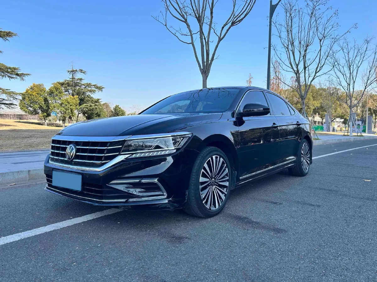 2021 Volkswagen Passat 2.0T 186HP L4 7DCT,autocango,china used car exporter,china ev exporter,chinese used car exporter,chinese used ev exporter