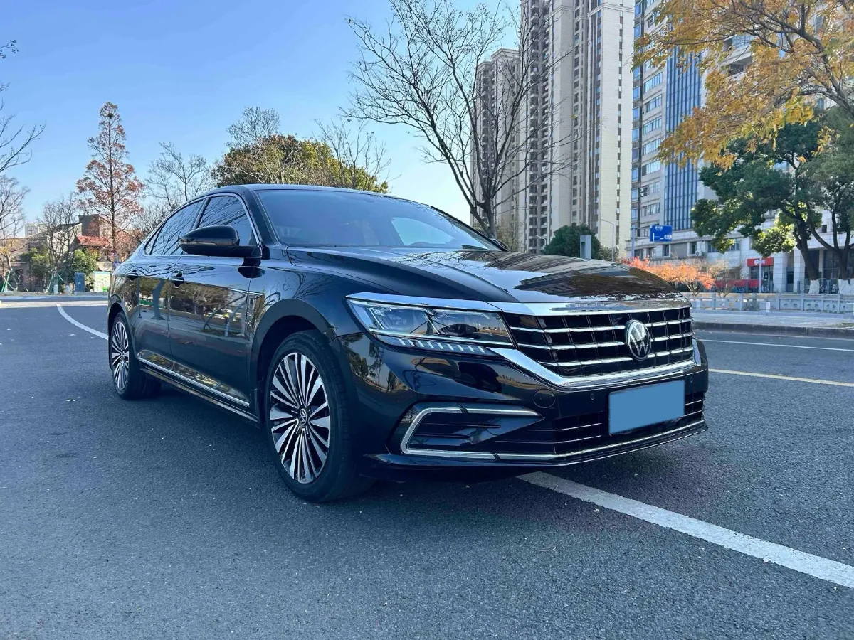 2021 Volkswagen Passat 2.0T 186HP L4 7DCT,autocango,china used car exporter,china ev exporter,chinese used car exporter,chinese used ev exporter
