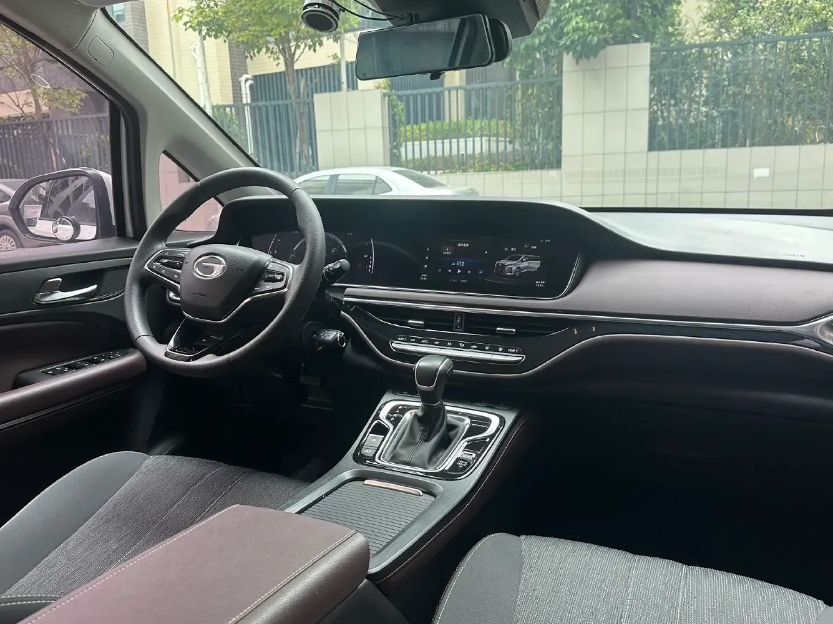 2021 GAC Trumpchi M6 1.5T 169HP L4 7DCT,autocango,china used car exporter,china ev exporter,chinese used car exporter,chinese used ev exporter