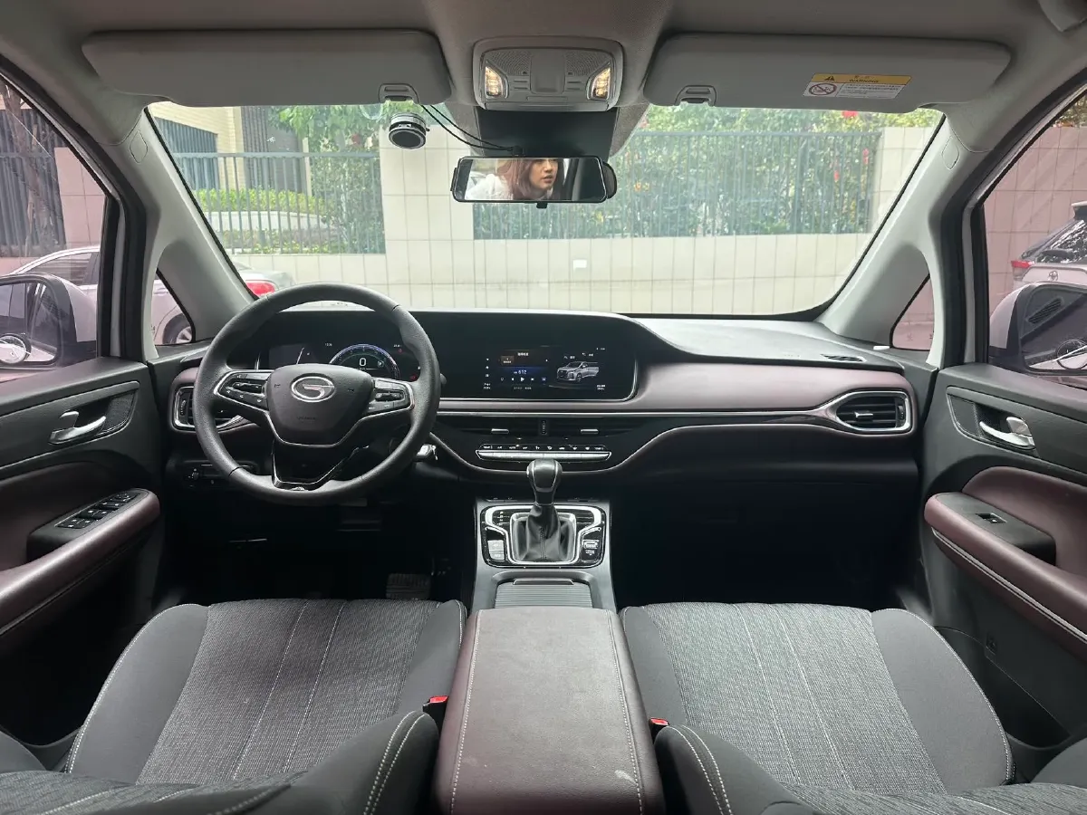 2021 GAC Trumpchi M6 1.5T 169HP L4 7DCT,autocango,china used car exporter,china ev exporter,chinese used car exporter,chinese used ev exporter