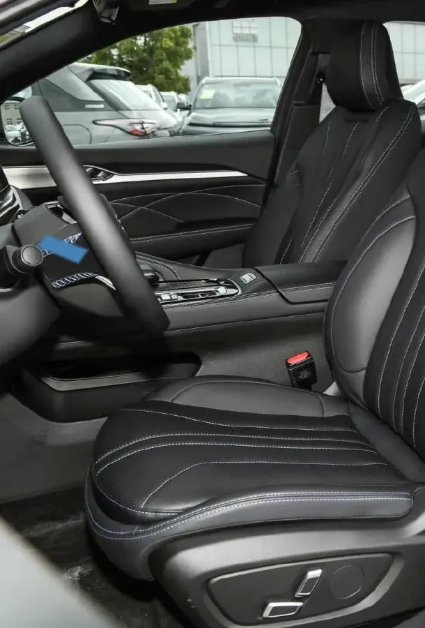 2026 Geely Preface 1.5T 181HP L4 7DCT,autocango,china used car exporter,china ev exporter,chinese used car exporter,chinese used ev exporter