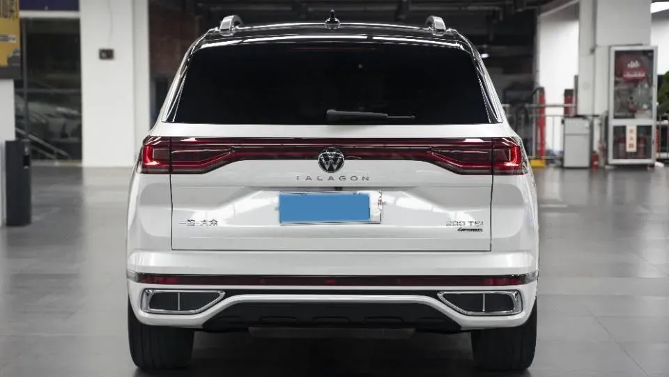 2021 Volkswagen Talagon 2.0T 220HP L4 7DCT,autocango,china used car exporter,china ev exporter,chinese used car exporter,chinese used ev exporter