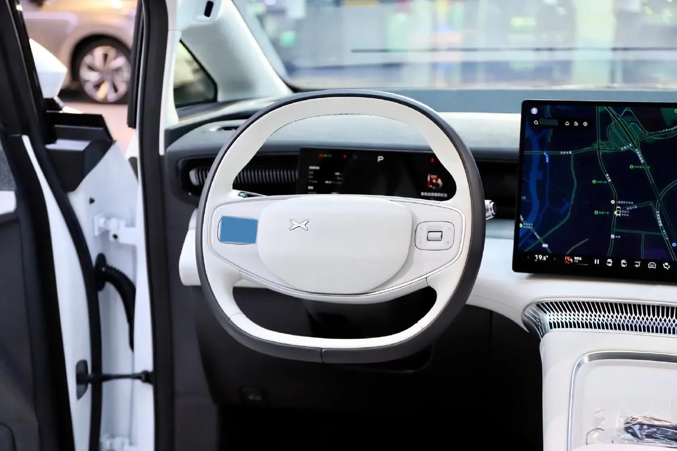 2024 Xpeng X9 BEV 101.5KWH,autocango,china used car exporter,china ev exporter,chinese used car exporter,chinese used ev exporter