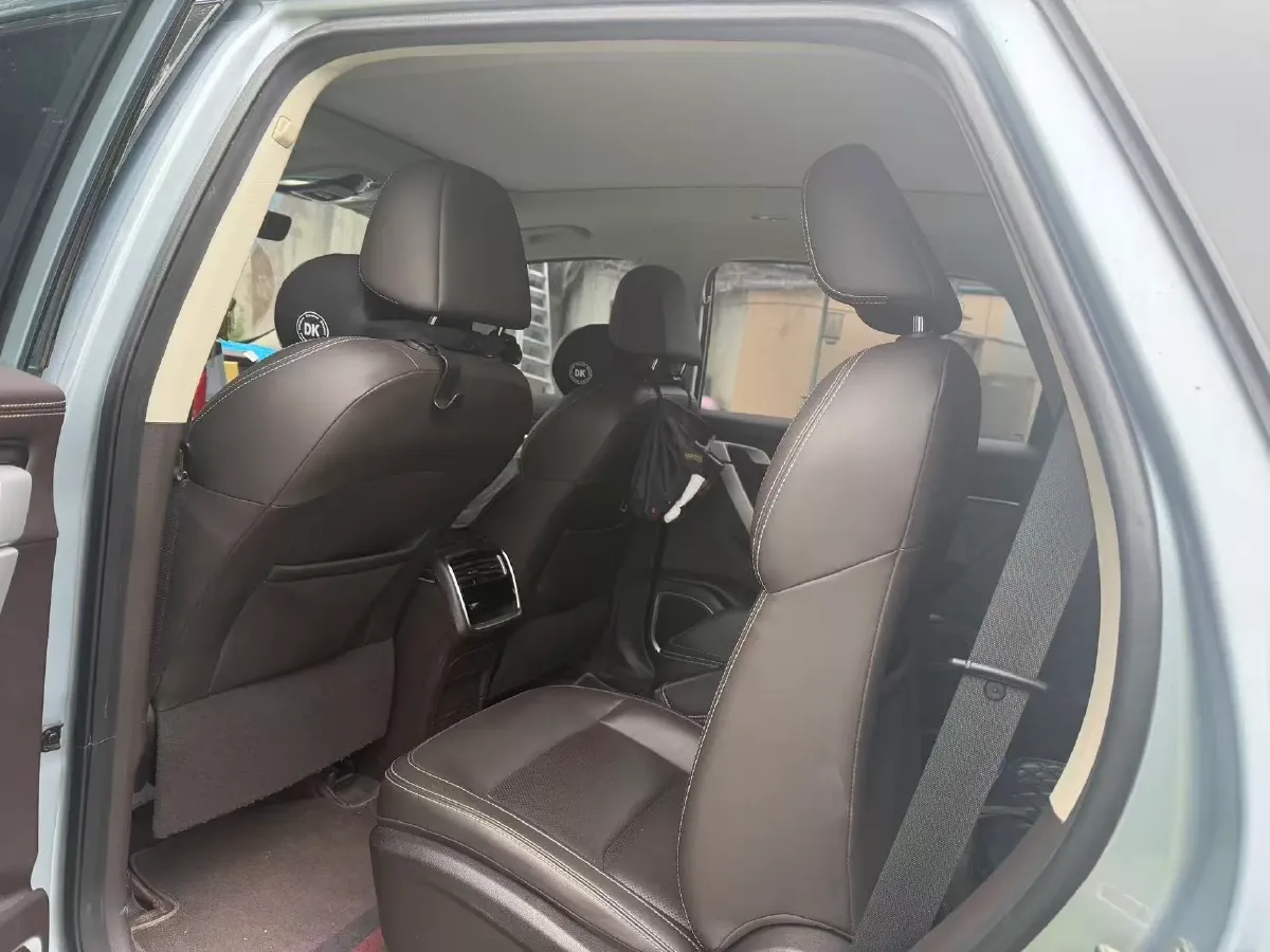 2021 Geely JiaJi 1.8T 184HP L4 7DCT,autocango,china used car exporter,china ev exporter,chinese used car exporter,chinese used ev exporter