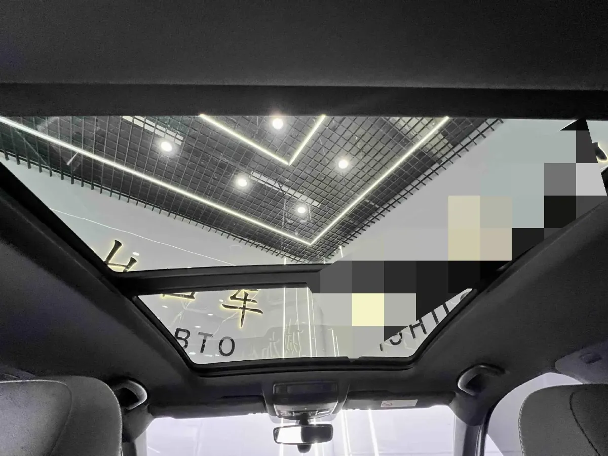 2022 Volkswagen T-Roc 1.4T 150HP L4 7DCT,autocango,china used car exporter,china ev exporter,chinese used car exporter,chinese used ev exporter