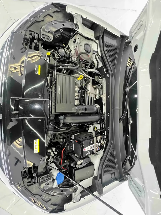 2022 Volkswagen T-Roc 1.4T 150HP L4 7DCT,autocango,china used car exporter,china ev exporter,chinese used car exporter,chinese used ev exporter