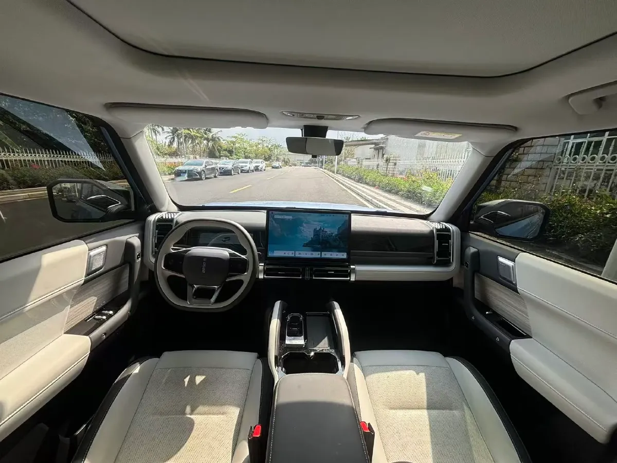 2024 iCAR iCAR 03 BEV 65.69KWH,autocango,china used car exporter,china ev exporter,chinese used car exporter,chinese used ev exporter