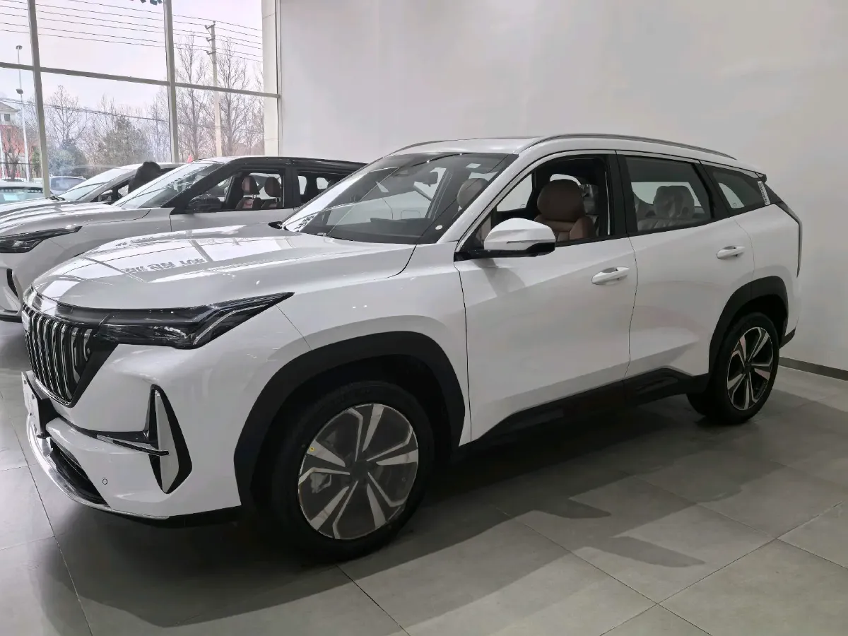 2025 Geely StarRay 1.5T 181HP L4 7DCT,autocango,china used car exporter,china ev exporter,chinese used car exporter,chinese used ev exporter