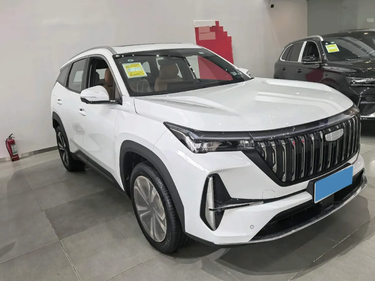 2025 Geely StarRay 1.5T 181HP L4 7DCT,autocango,china used car exporter,china ev exporter,chinese used car exporter,chinese used ev exporter