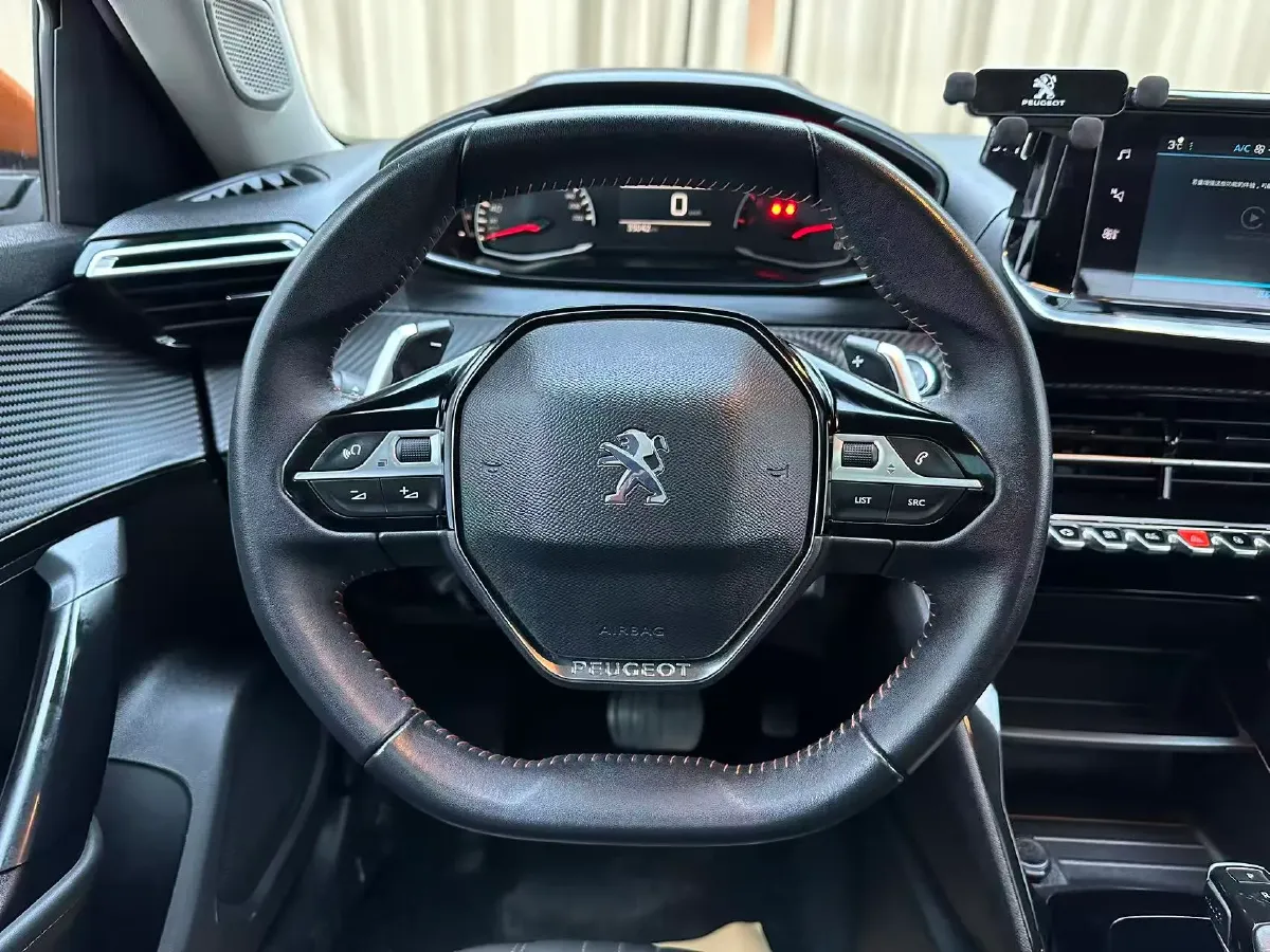 2022 Peugeot 2008 1.2T 136HP L3 6DCT,autocango,china used car exporter,china ev exporter,chinese used car exporter,chinese used ev exporter