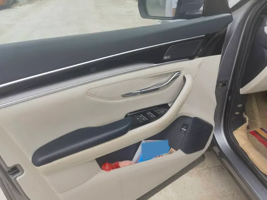 2022 Hyundai Tucson 2.0L 150HP L4 6AT Hybrid,autocango,china used car exporter,china ev exporter,chinese used car exporter,chinese used ev exporter