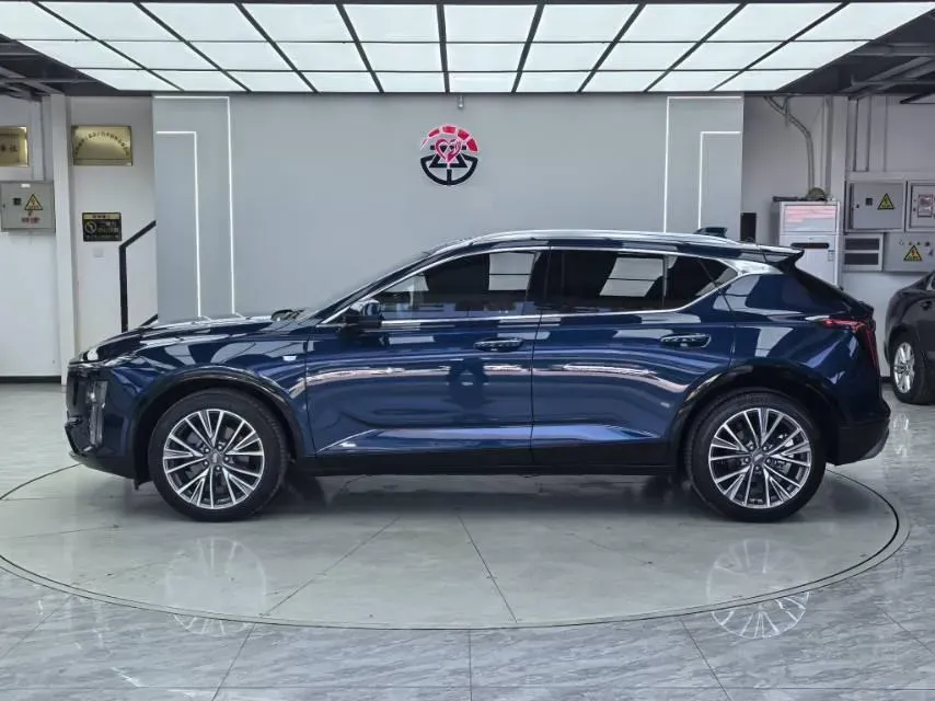 2023 Cadillac GT4 1.5T 211HP L4 9AT,autocango,china used car exporter,china ev exporter,chinese used car exporter,chinese used ev exporter