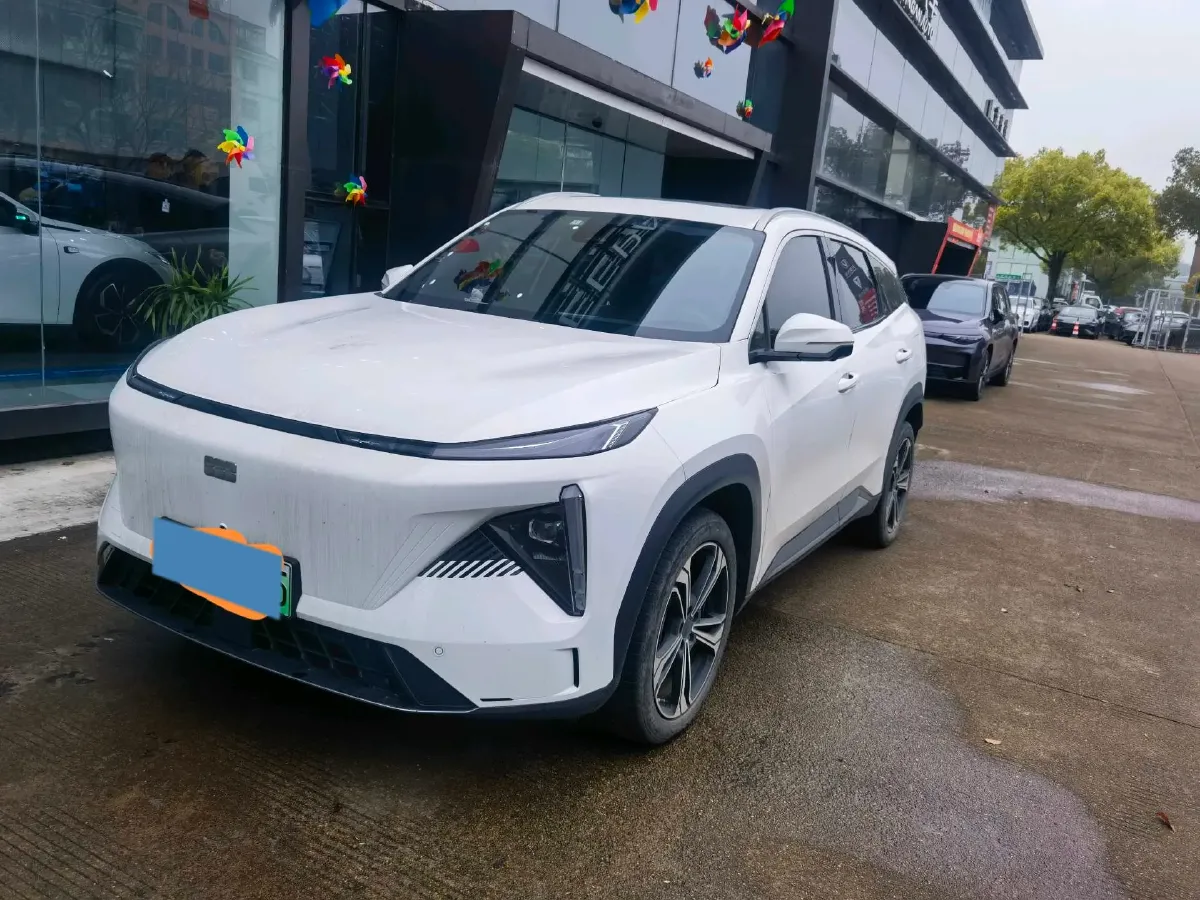 2023 Geely Galaxy L7 1.5T 163HP L4 3DHT PHEV 18.7KWH,autocango,china used car exporter,china ev exporter,chinese used car exporter,chinese used ev exporter