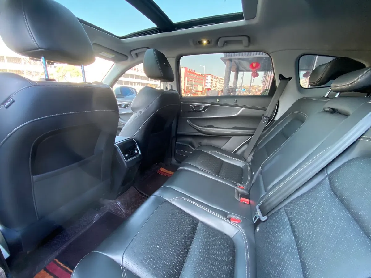 2020 Chery Tiggo 8 1.6T 197HP L4 7DCT,autocango,china used car exporter,china ev exporter,chinese used car exporter,chinese used ev exporter