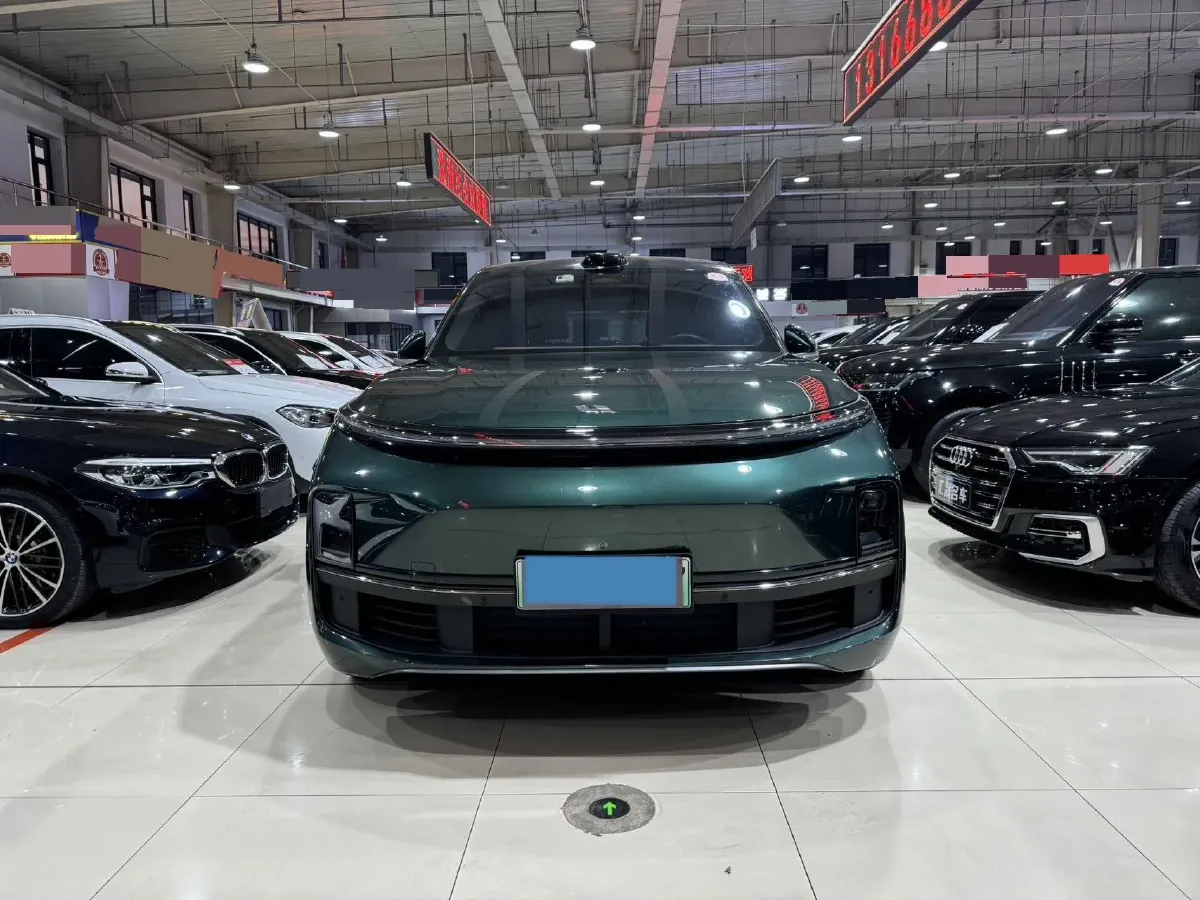 2022 Li L9 Range Extended 154HP REEV 42.6KWH,autocango,china used car exporter,china ev exporter,chinese used car exporter,chinese used ev exporter