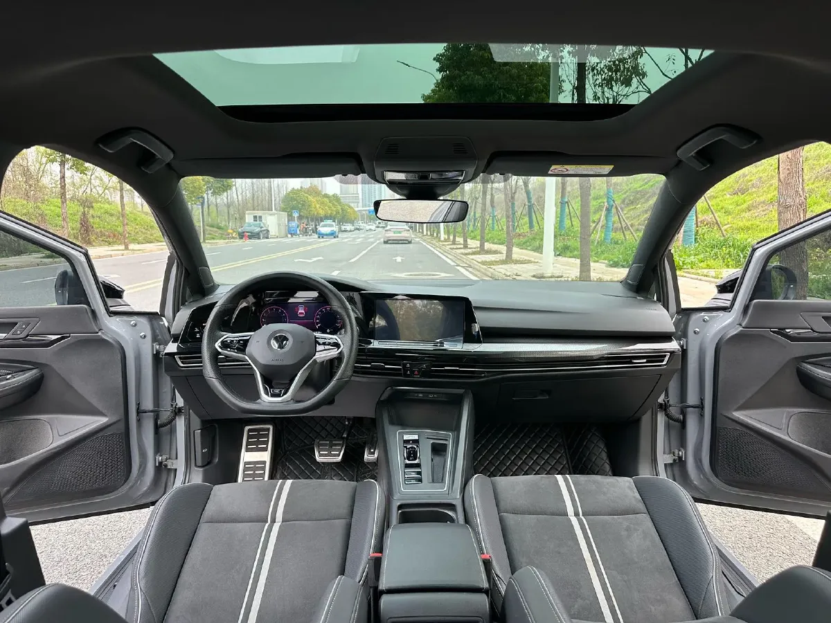 2021 Volkswagen Golf 1.4T 150HP L4 7DCT,autocango,china used car exporter,china ev exporter,chinese used car exporter,chinese used ev exporter