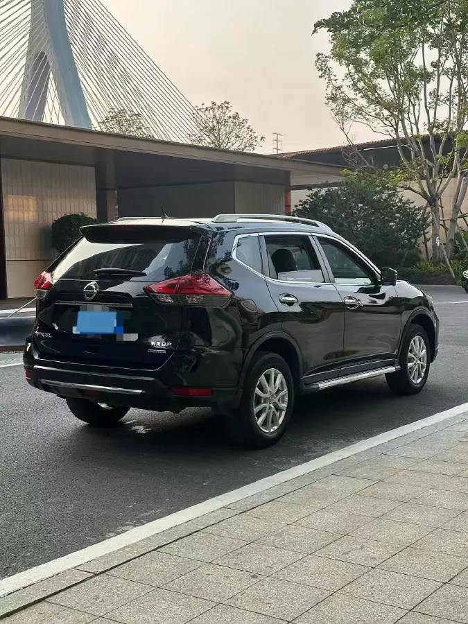 2019 Nissan X-Trail 2.0L 154HP L4 CVT,autocango,china used car exporter,china ev exporter,chinese used car exporter,chinese used ev exporter
