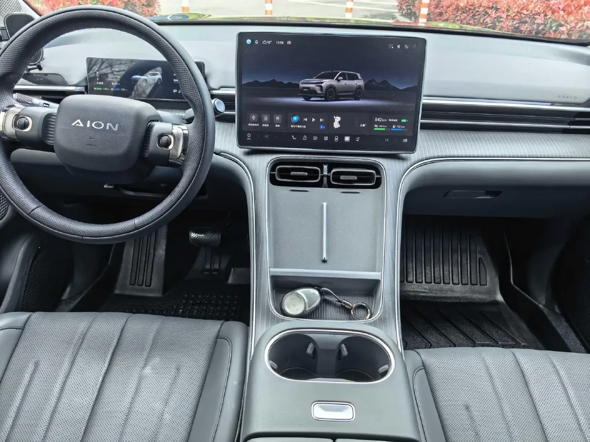 2026 Aion AION i60 REEV 101HP REEV,autocango,china used car exporter,china ev exporter,chinese used car exporter,chinese used ev exporter