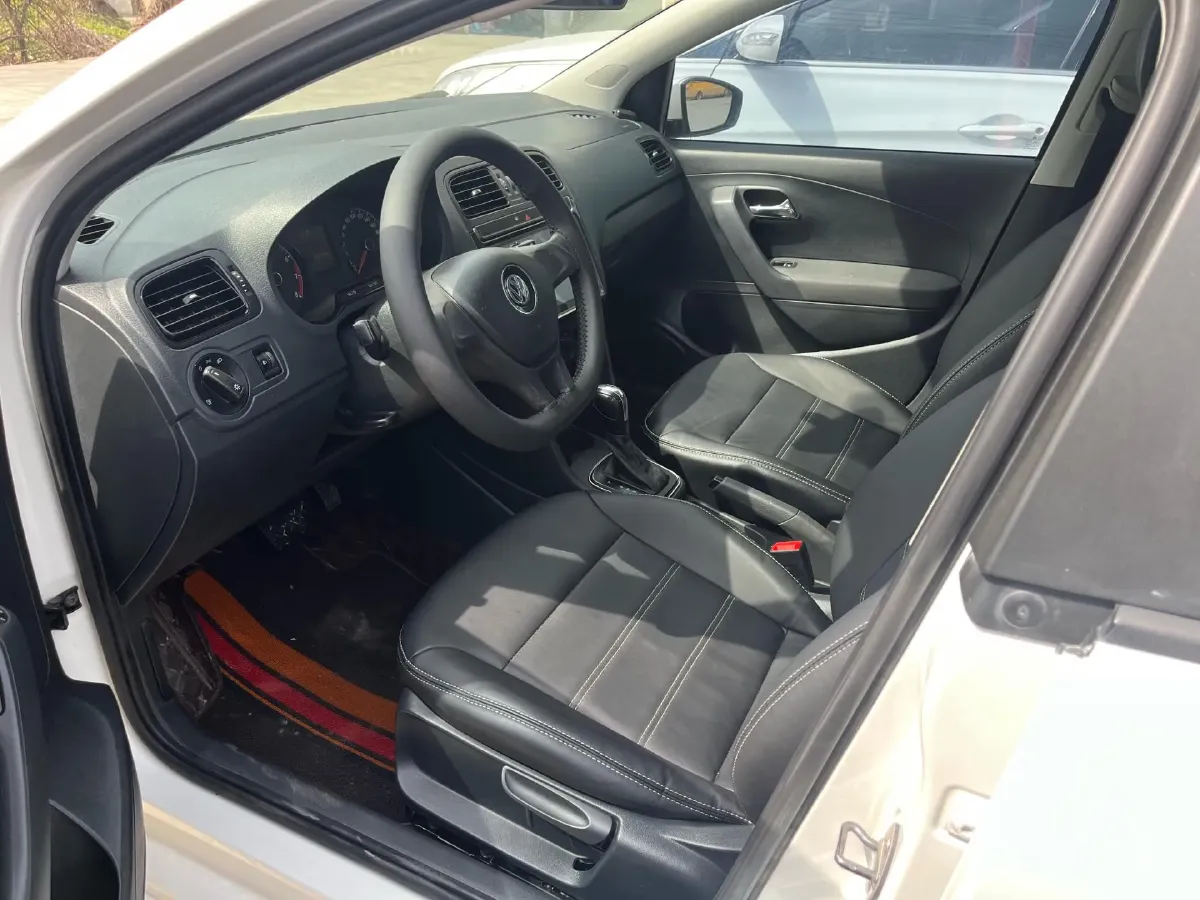 2016 Volkswagen Polo 1.4L 90HP L4 6AT,autocango,china used car exporter,china ev exporter,chinese used car exporter,chinese used ev exporter