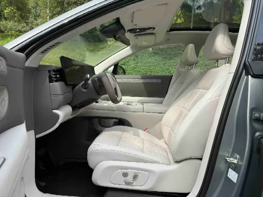 2026 IM LS6 BEV,autocango,china used car exporter,china ev exporter,chinese used car exporter,chinese used ev exporter