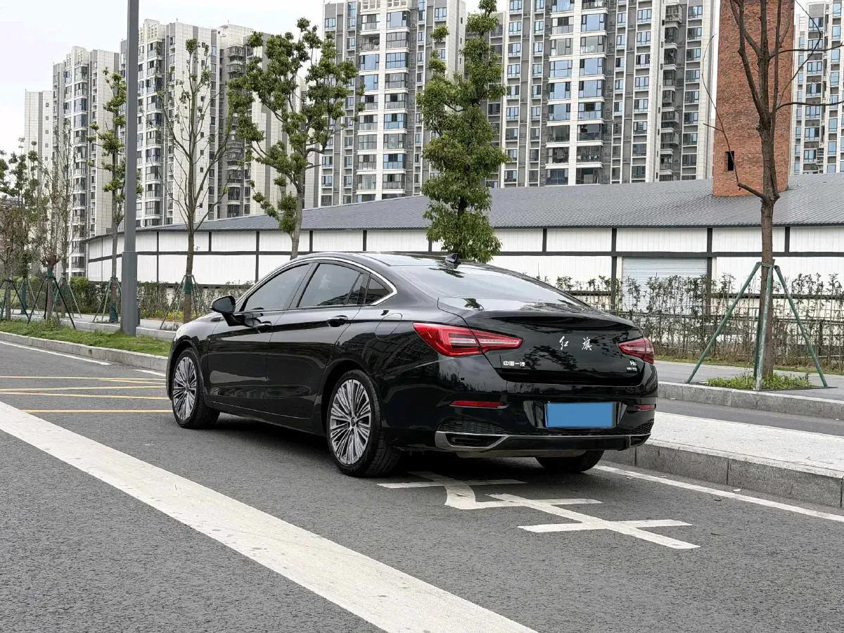 2020 HongQi H5 1.8T 197HP L4 6AT,autocango,china used car exporter,china ev exporter,chinese used car exporter,chinese used ev exporter