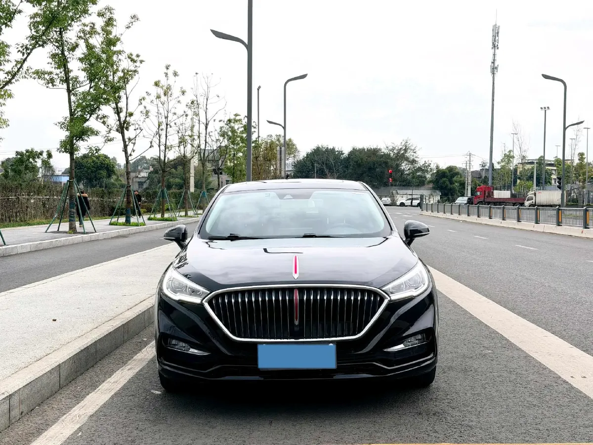 2020 HongQi H5 1.8T 197HP L4 6AT,autocango,china used car exporter,china ev exporter,chinese used car exporter,chinese used ev exporter