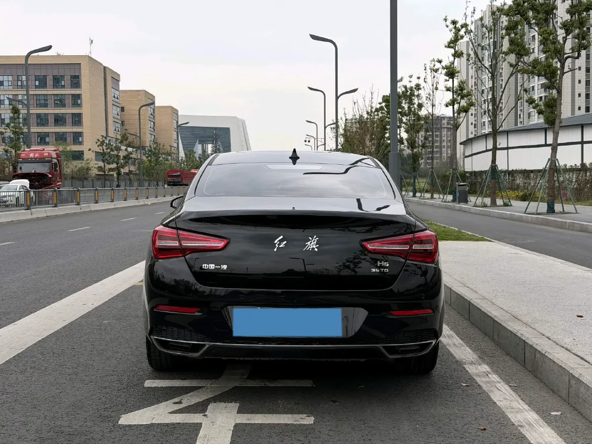 2020 HongQi H5 1.8T 197HP L4 6AT,autocango,china used car exporter,china ev exporter,chinese used car exporter,chinese used ev exporter