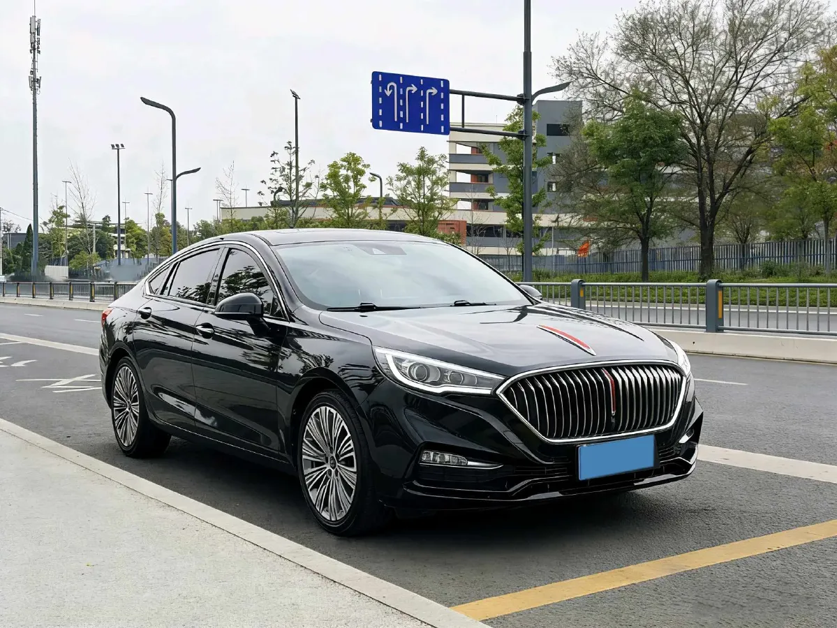 2020 HongQi H5 1.8T 197HP L4 6AT,autocango,china used car exporter,china ev exporter,chinese used car exporter,chinese used ev exporter