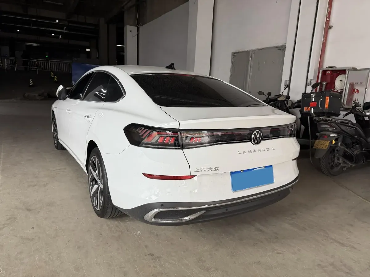 2025 Volkswagen Lamando 1.4T 150HP L4 7DCT,autocango,china used car exporter,china ev exporter,chinese used car exporter,chinese used ev exporter